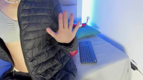 Snapshot of sirio_js chatting on 12/05/25, 04:21 sirio_js online show from 12/05/25, 04:21