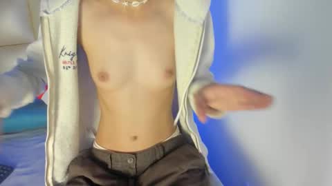 Snapshot of sirio_js chatting on 12/14/25, 05:02 sirio_js online show from 12/14/25, 05:02