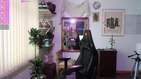 siriss_boyrag online show from 10/25/25, 11:40