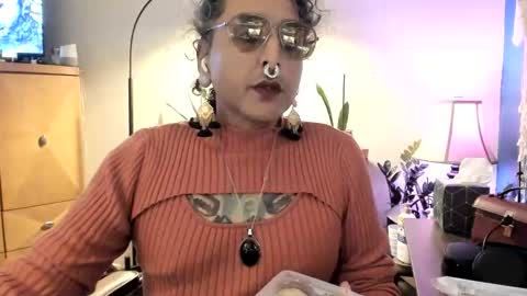 SirMrWombat online show from 01/13/26, 01:33