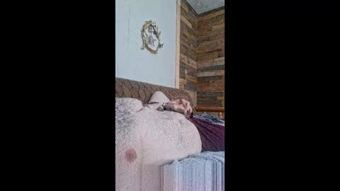 Snapshot of sirpaulsive16 chatting on 01/18/26, 04:22 sirpaulsive16 online show from 01/18/26, 04:22