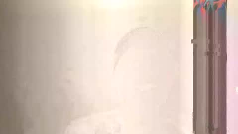 Snapshot of sirpoundcakes chatting on 12/18/25, 05:19 sirpoundcakes online show from 12/18/25, 05:19