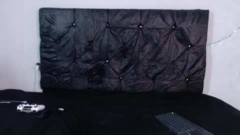 SIR RYANT online show from 10/08/25, 02:09