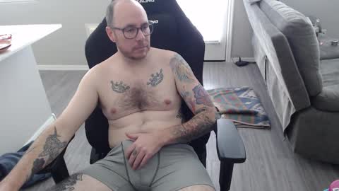 Snapshot of sirscotty831 chatting on 12/11/24, 08:07 Sir Scotty online show from 12/11/24, 08:07