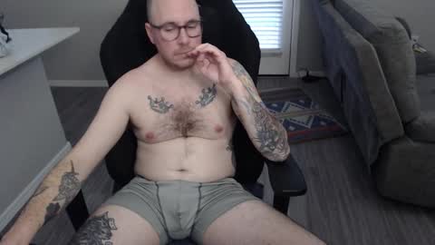 Snapshot of sirscotty831 chatting on 01/09/25, 12:35 Sir Scotty online show from 01/09/25, 12:35