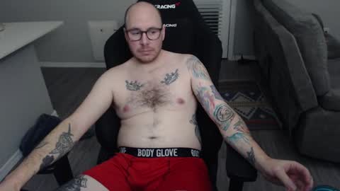 Snapshot of sirscotty831 chatting on 01/13/25, 01:23 Sir Scotty online show from 01/13/25, 01:23