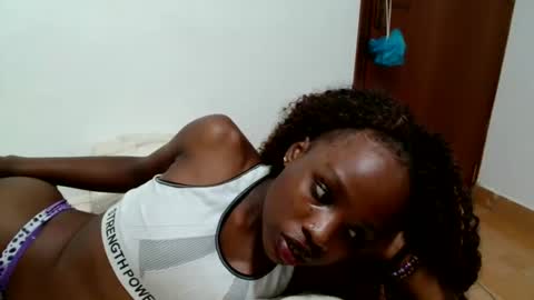 shannie online show from 04/17/26, 09:51