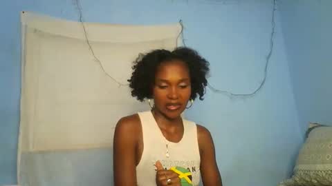 Snapshot of sissi0325 chatting on 02/09/26, 06:45 Sissi0325 online show from 02/09/26, 06:45