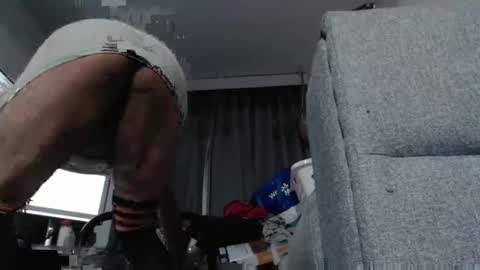 RESPONDS WELL TO ... online show from 02/04/25, 01:16