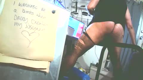 RESPONDS WELL TO ... online show from 10/17/25, 09:23