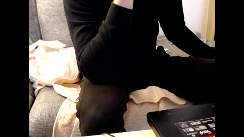 Snapshot of sissyboyforyoui chatting on 01/20/25, 03:50 looking for older male ore female to use me sexually and be good to me ahhhhh online show from 01/20/25, 03:50