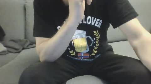 Snapshot of sissyboyforyoui chatting on 02/15/25, 10:31 looking for older male ore female to use me sexually and be good to me ahhhhh online show from 02/15/25, 10:31