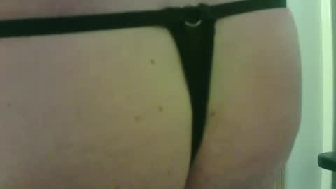Snapshot of sissycrissy4545 chatting on 04/30/26, 08:57 sissycrissy4545 online show from 04/30/26, 08:57