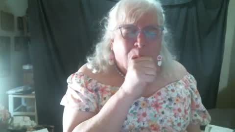 Sissy Diane online show from 11/09/25, 01:42