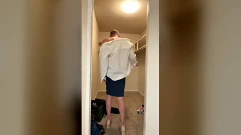 SissyMiles online show from 12/15/25, 11:20