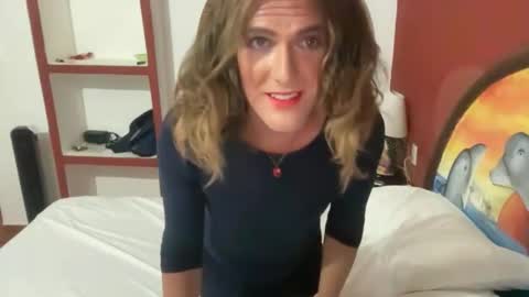 sissysubjess online show from 12/17/25, 03:45