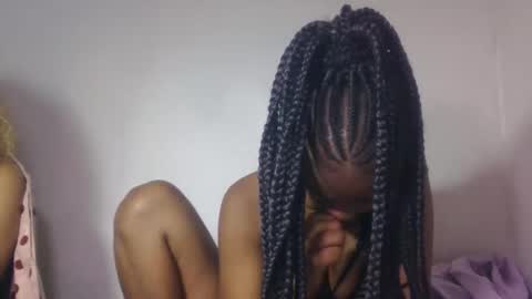 Snapshot of sitefany chatting on 10/09/25, 12:25 sitefany online show from 10/09/25, 12:25