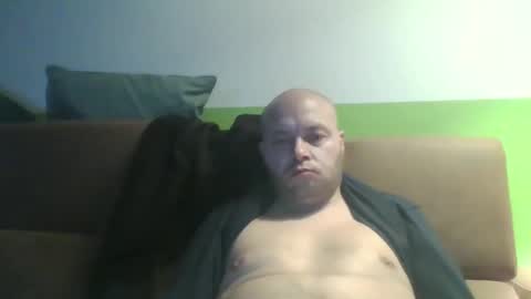 sixten19795 online show from 11/12/25, 06:41