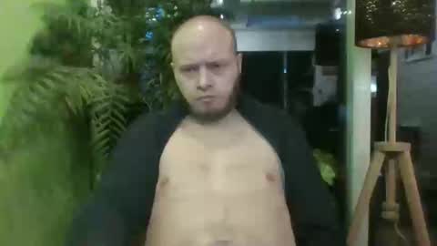 sixten19795 online show from 12/19/25, 07:37