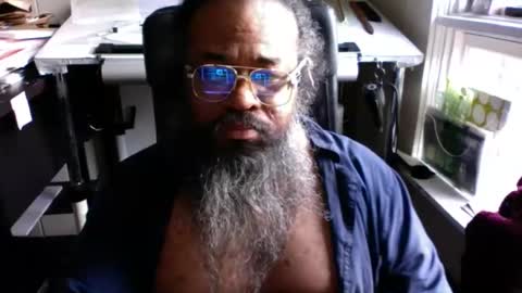 siyah_sakal online show from 12/18/24, 01:34