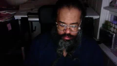 siyah_sakal online show from 12/22/24, 11:44