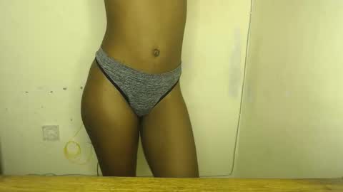 sizzly_ass online show from 03/06/26, 12:34