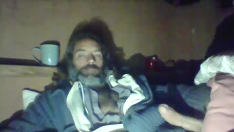 Snapshot of sji123 chatting on 01/14/25, 10:34 sji123 online show from 01/14/25, 10:34