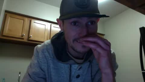 Snapshot of sk8ter_v2 chatting on 12/03/24, 09:12 Christopher online show from 12/03/24, 09:12