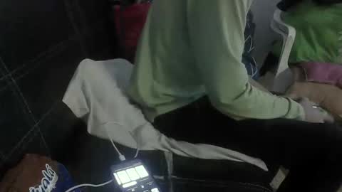 Snapshot of skanky_little_dolls chatting on 09/09/25, 09:09 skanky_little_dolls online show from 09/09/25, 09:09