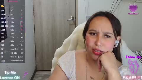 Snapshot of skarlet_adams chatting on 11/10/25, 09:03 Alice online show from 11/10/25, 09:03