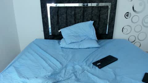 Skarleth online show from 10/27/25, 12:09