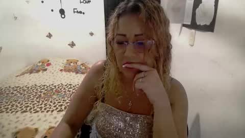 SKARLETH online show from 02/28/26, 05:08