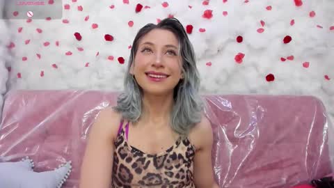 Skarlet  online show from 10/08/25, 06:33