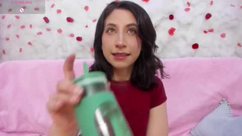 Snapshot of skarletjhonson_ chatting on 11/25/25, 07:19 Skarlet online show from 11/25/25, 07:19