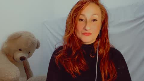 Snapshot of skarlett2072 chatting on 03/02/25, 03:02 Arlett online show from 03/02/25, 03:02