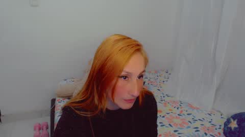 Snapshot of skarlett2072 chatting on 11/20/25, 08:47 Arlett online show from 11/20/25, 08:47