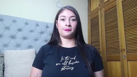 skarlett_36 online show from 04/21/26, 02:34