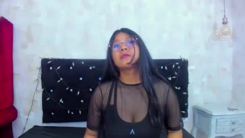 Skarlet online show from 09/11/25, 11:21