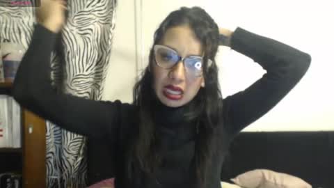 Laura Sofia online show from 04/22/26, 02:36