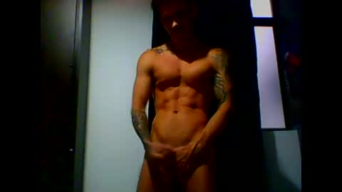 Snapshot of skater19xxx chatting on 12/09/24, 09:58 miguel online show from 12/09/24, 09:58