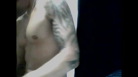 Snapshot of skater19xxx chatting on 01/05/25, 06:02 miguel online show from 01/05/25, 06:02