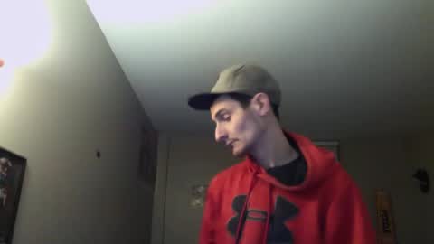 Snapshot of skater_v2 chatting on 02/08/25, 10:18 Christopher online show from 02/08/25, 10:18