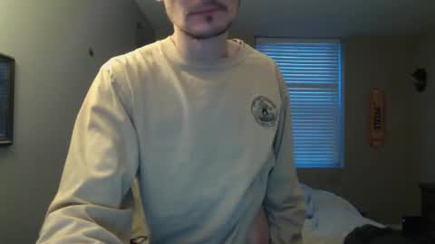 Snapshot of skater_v2 chatting on 02/21/25, 10:37 Christopher online show from 02/21/25, 10:37