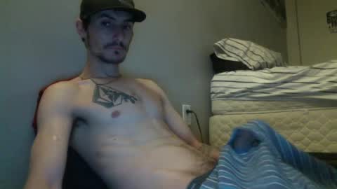 Snapshot of skaterpunk_1992 chatting on 06/20/26, 07:33 skaterpunk_1992 online show from 06/20/26, 07:33