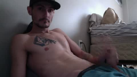 Snapshot of skaterpunk_1992 chatting on 06/28/26, 01:39 skaterpunk_1992 online show from 06/28/26, 01:39