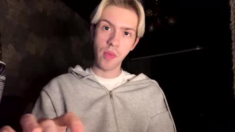 Snapshot of skibatryanka chatting on 02/15/26, 06:59 SKIBA online show from 02/15/26, 06:59