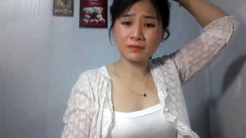 Shie online show from 05/20/26, 01:50