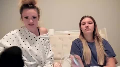 skiimaskabby online show from 11/08/25, 02:45