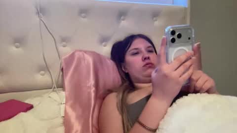 skiimaskabby online show from 02/11/26, 06:51