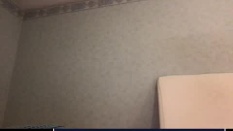 Snapshot of skima48 chatting on 01/30/25, 08:53 skima48 online show from 01/30/25, 08:53